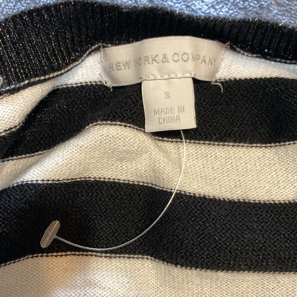 🍂NWOT Striped cardigan🍁 - Picture 3 of 9
